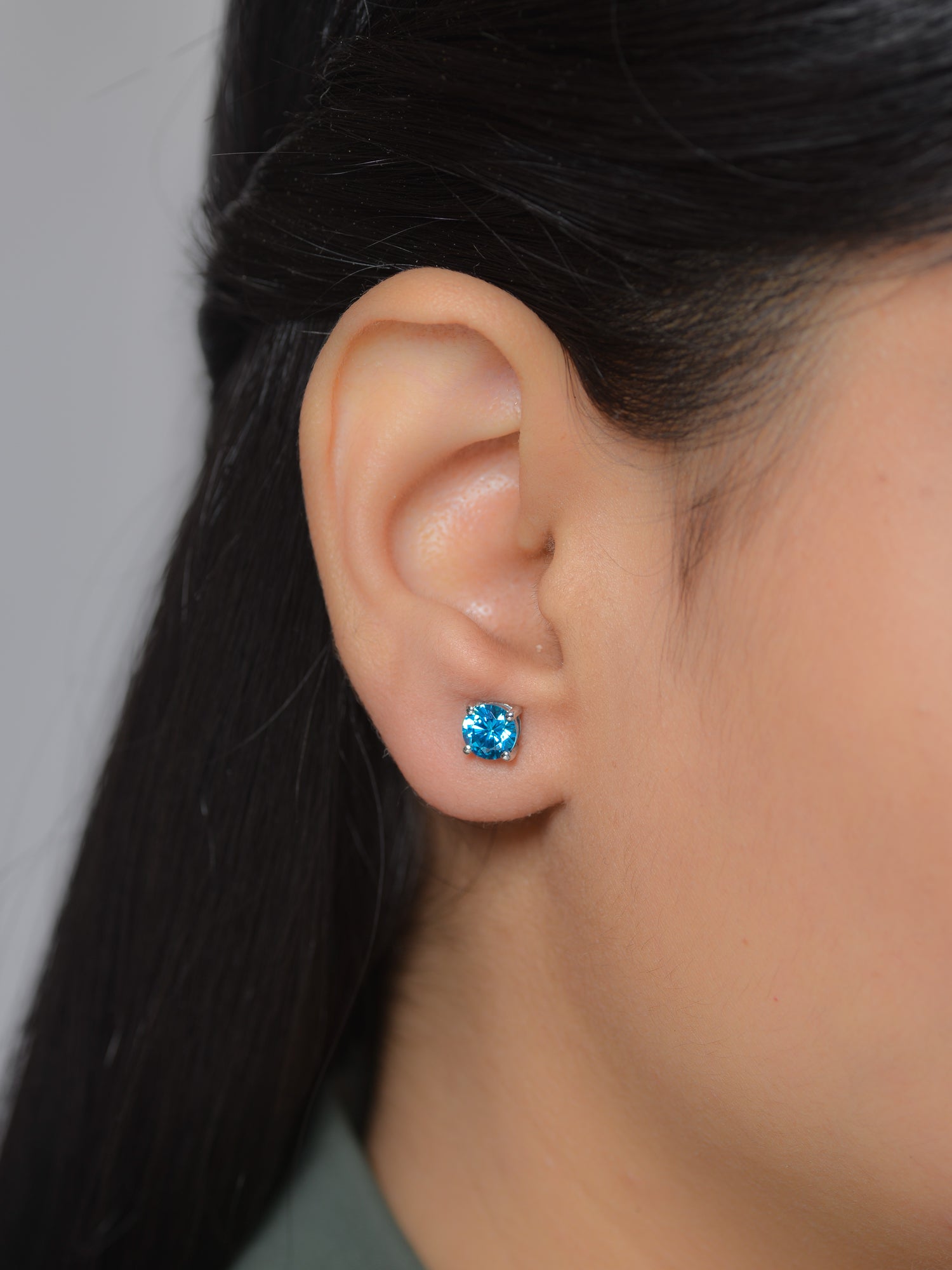 1 Carat Blue Topaz Solitaire Studs