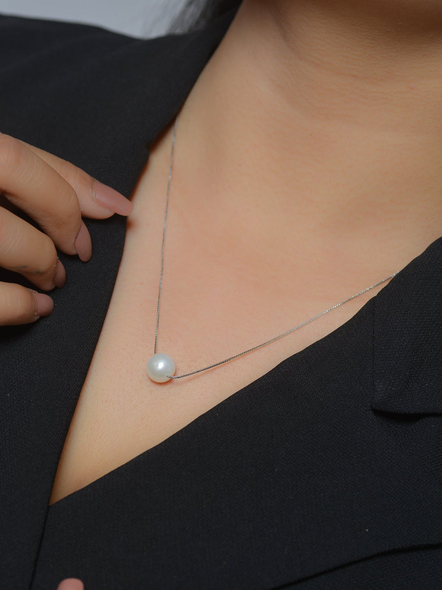 DAILY WEAR SOLITARY PEARL NECKLACE