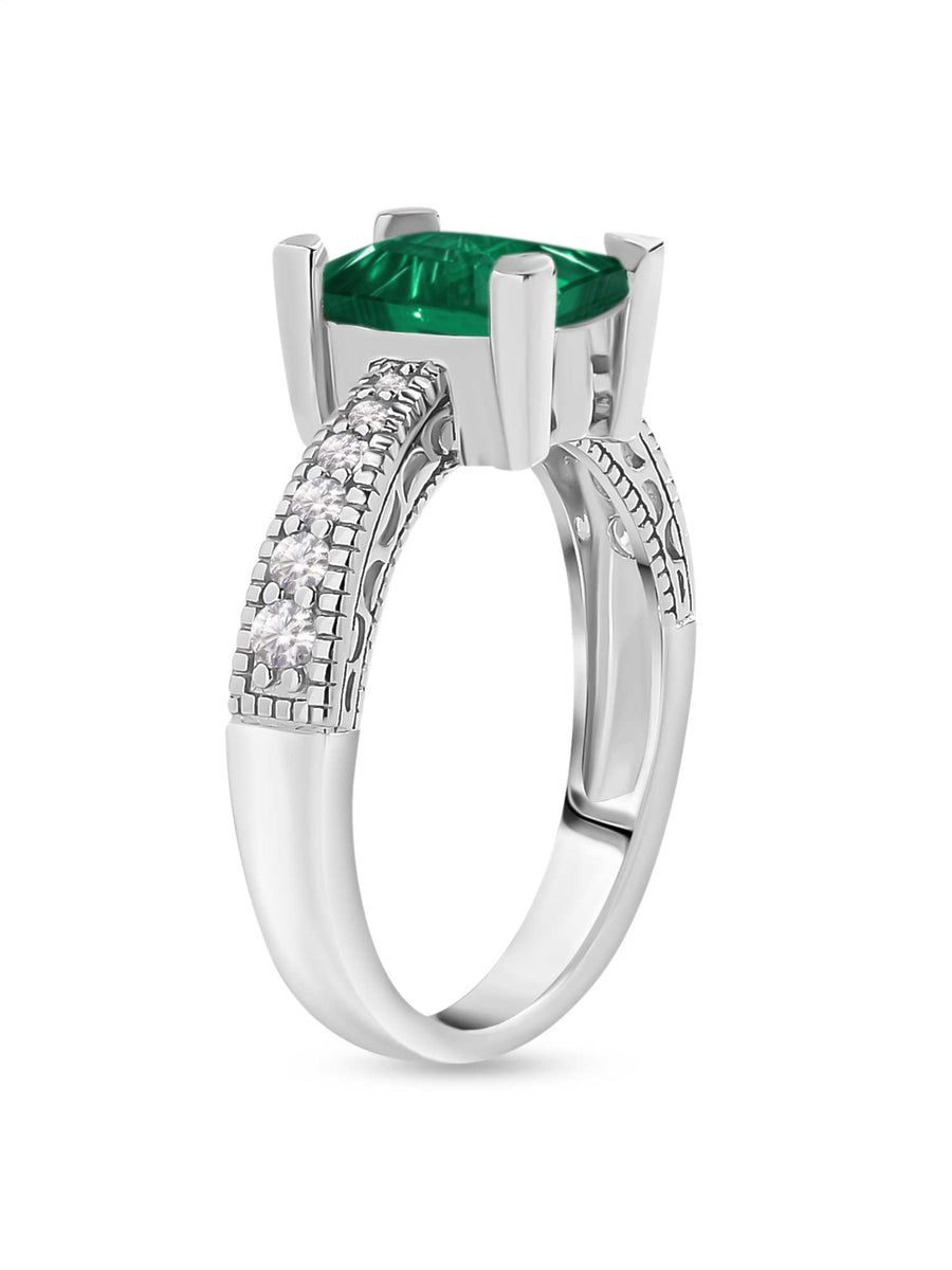 1.5 Carat Green Emerald Solitaire Ring in 925 Silver