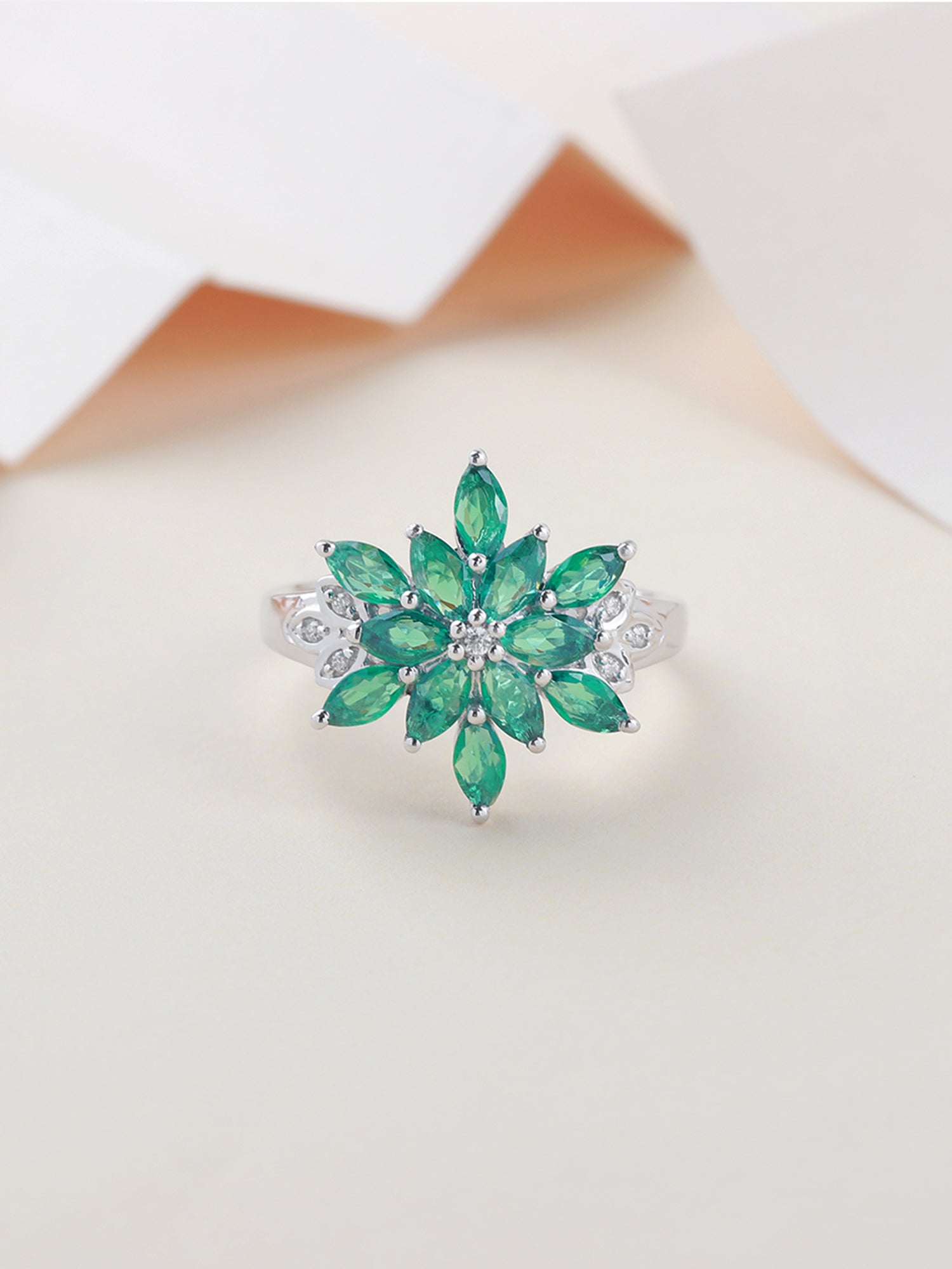 Emerald Flower Ring In Silver-9