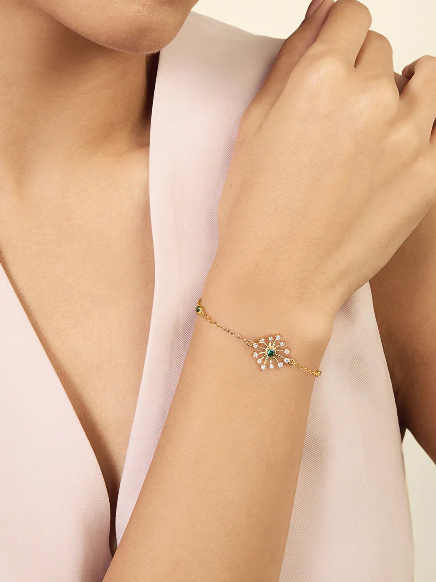 Sparkles Emerald Chain Bracelet For Women
