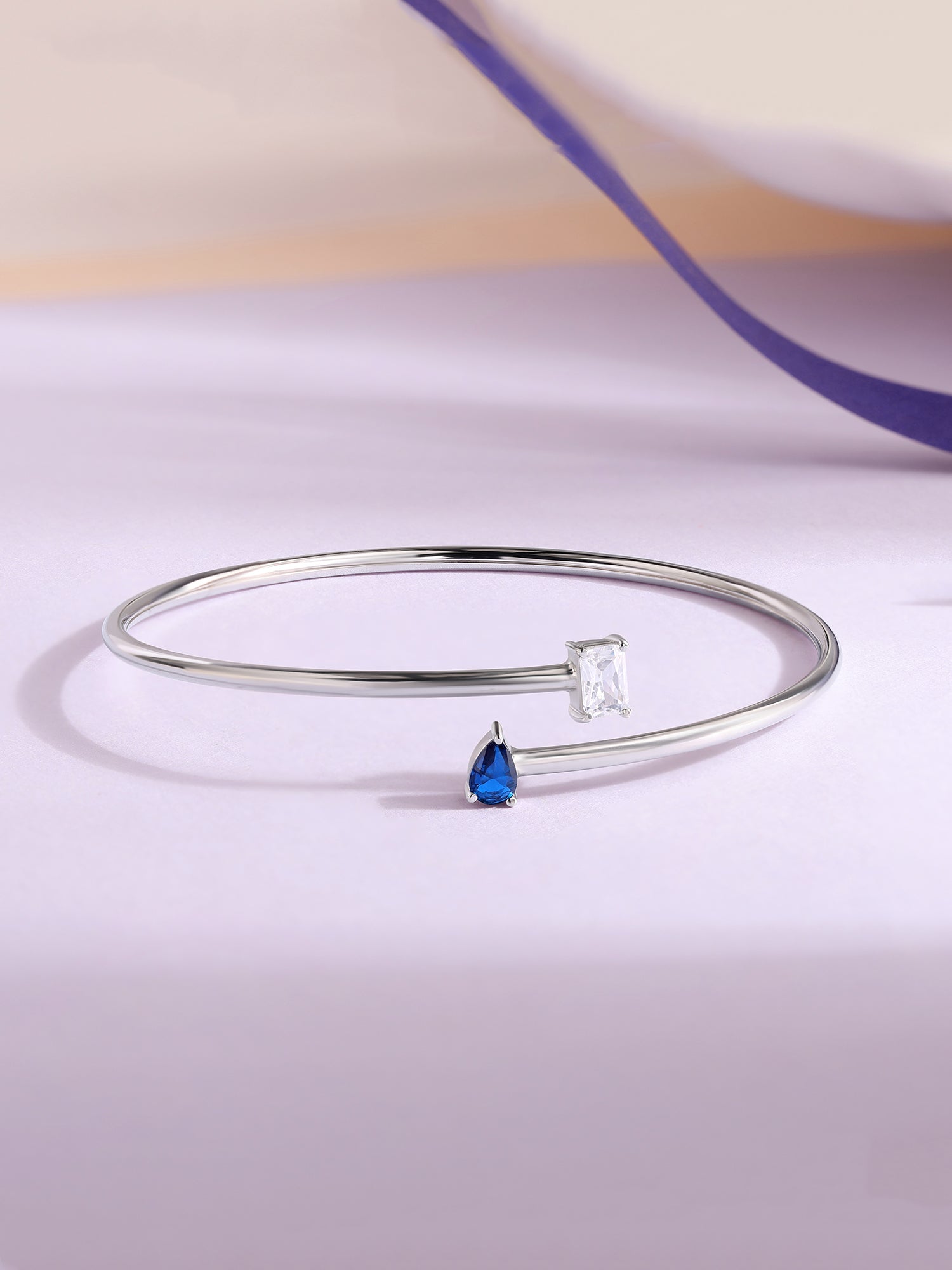 Toi Et Moi Pear Sapphire Bangle