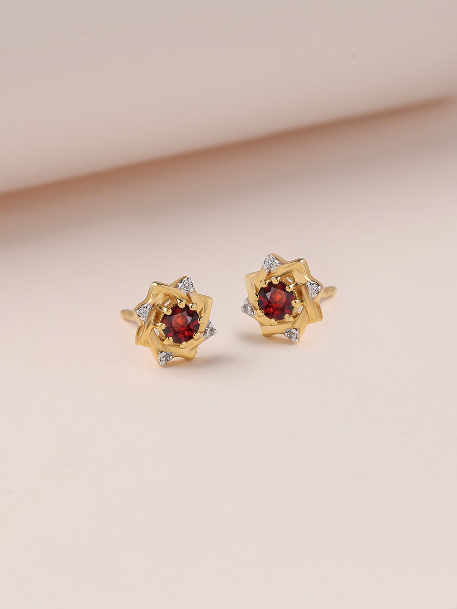 Garnet Woven Square Gold Earrings