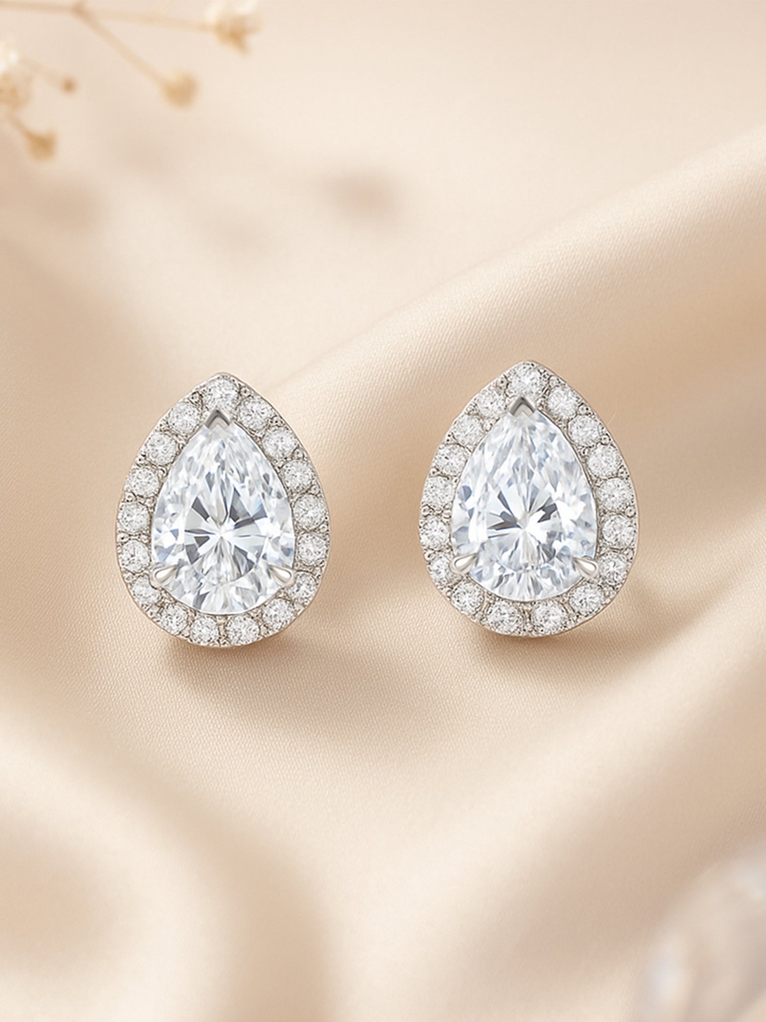 Luster Pear Lab Grown Diamond Stud Earrings