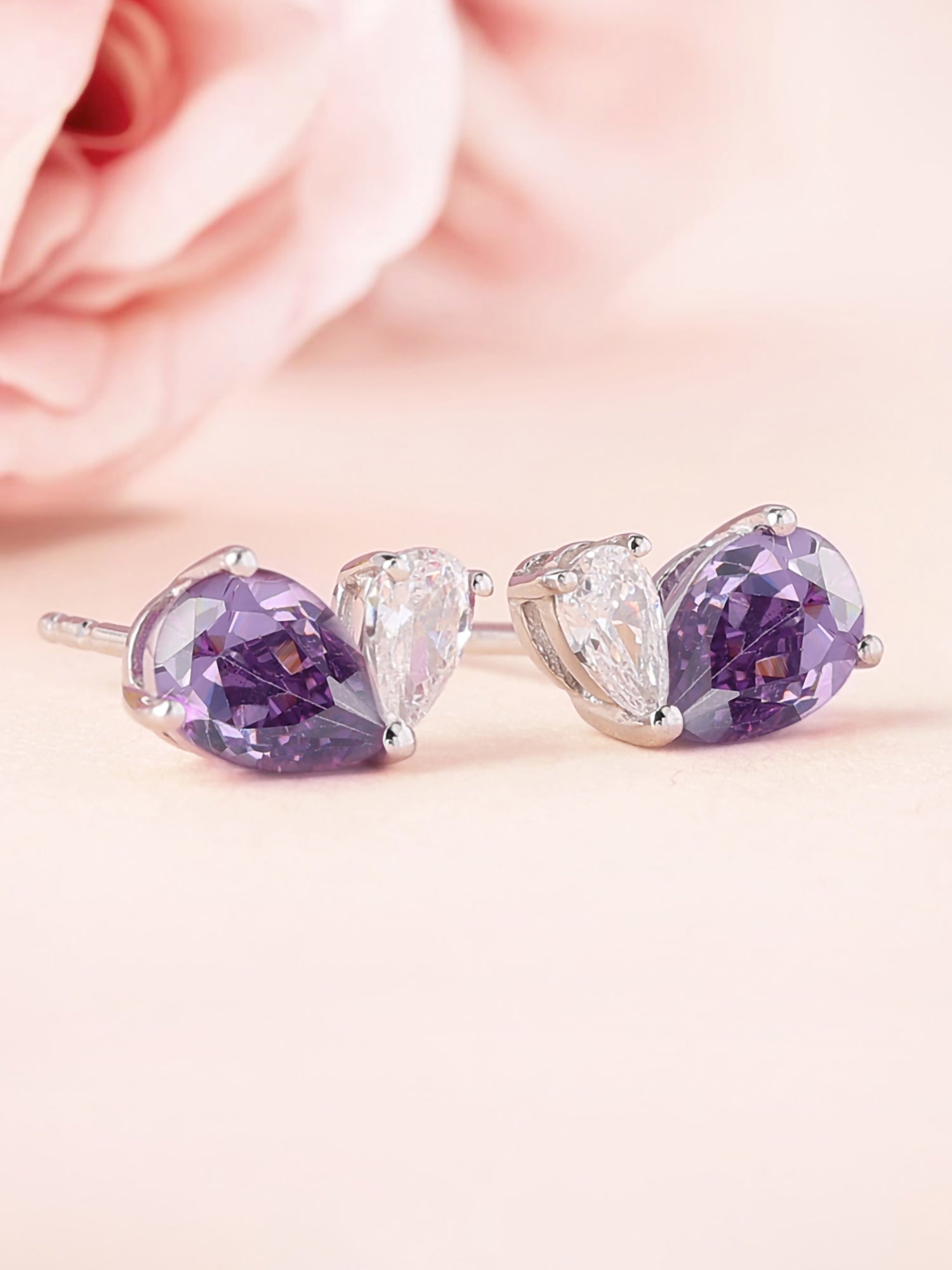Purple Toi Et Moi Earring For Women