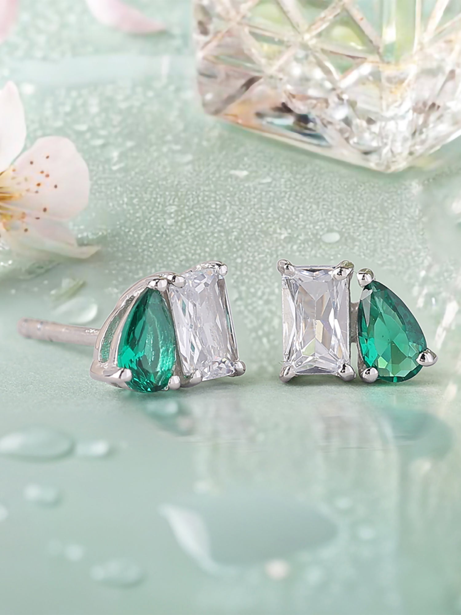 Toi Et Moi Baguette Pear Green Earrings