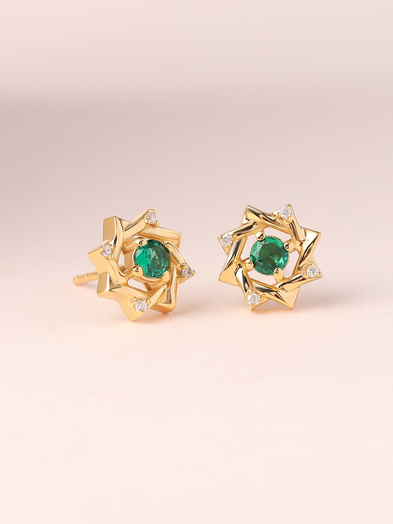 Stunning Squares Emerald Earrings For Women