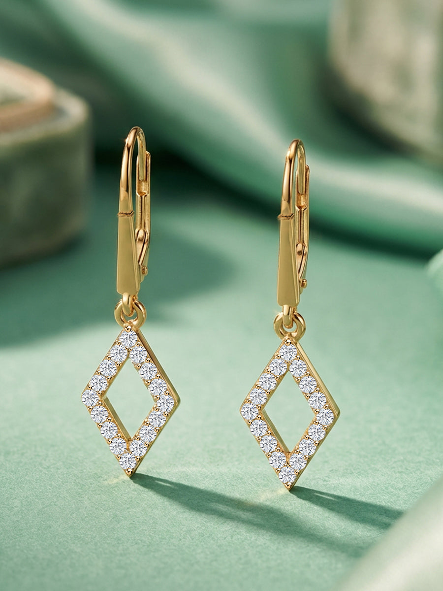 Lab Grown Geometric Diamond Earrings In Gold