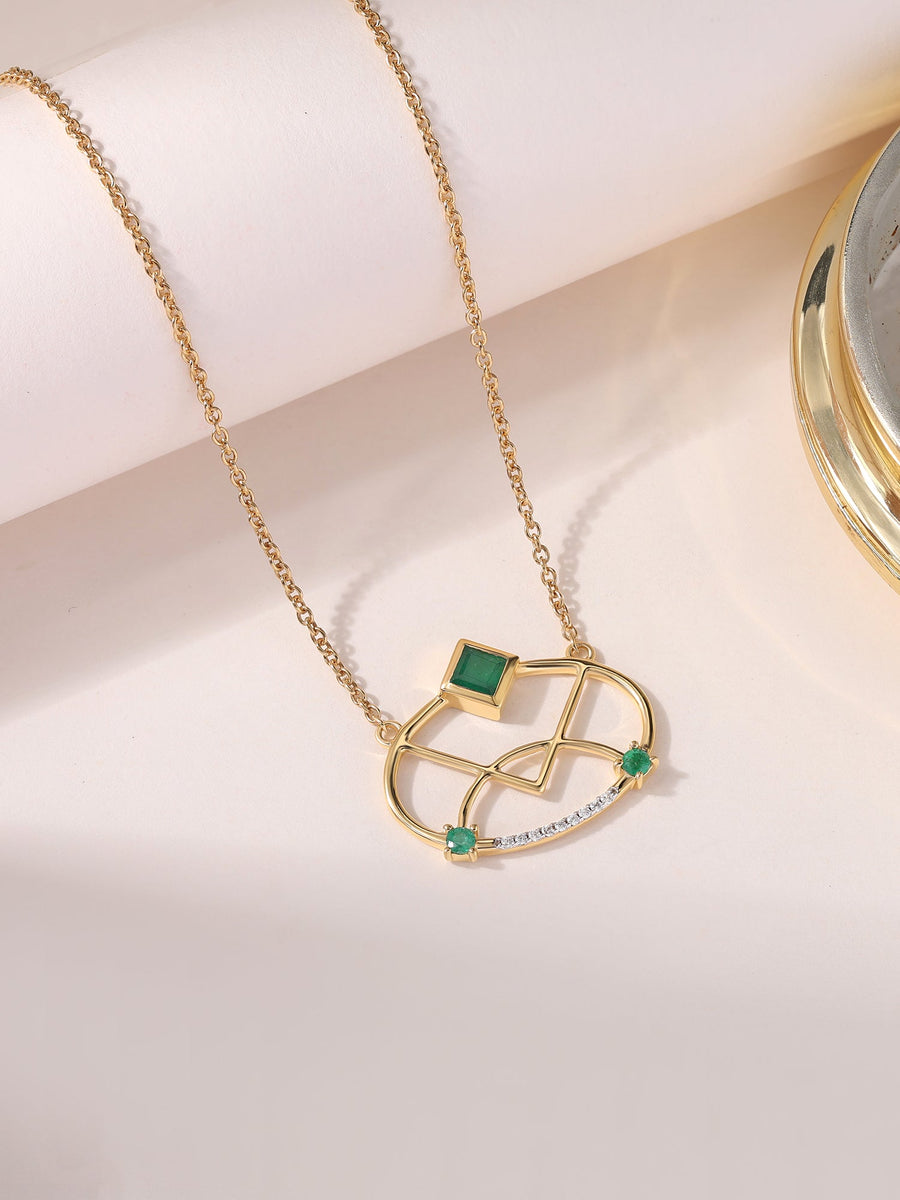 Heirloom Green Natural Emerald Pendant