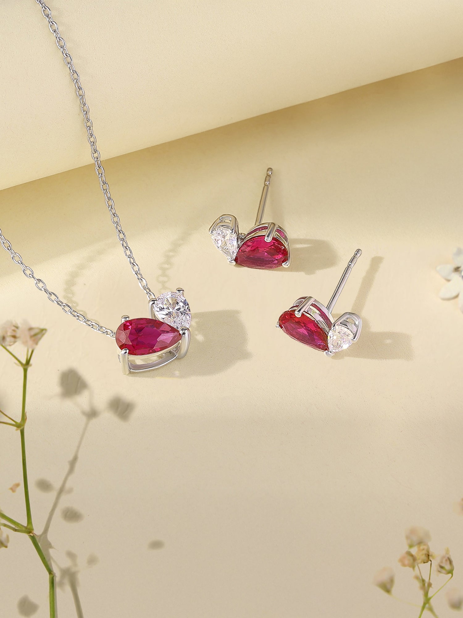 Ruby Toi Et Moi Jewellery Set