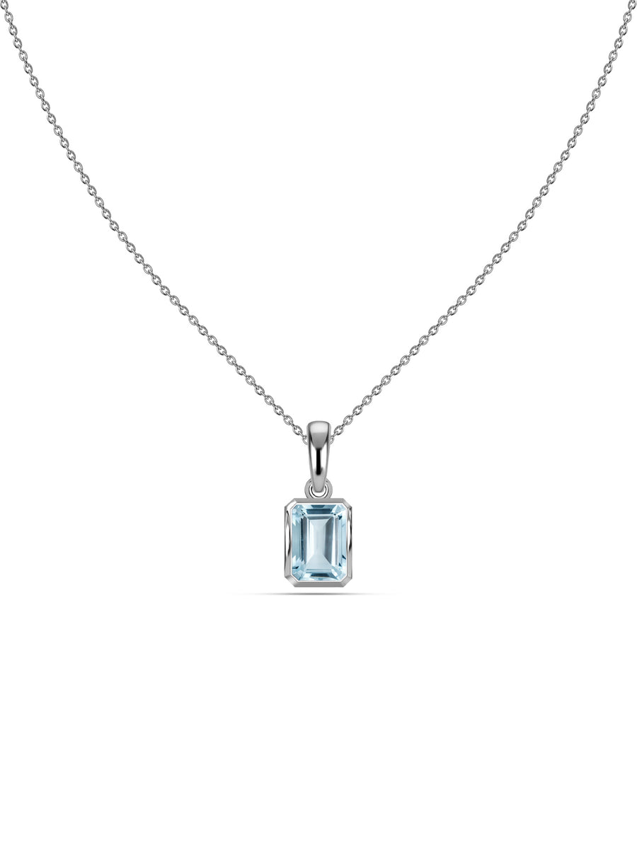 Natural Aquamarine Octagon Gold Pendant with Chain