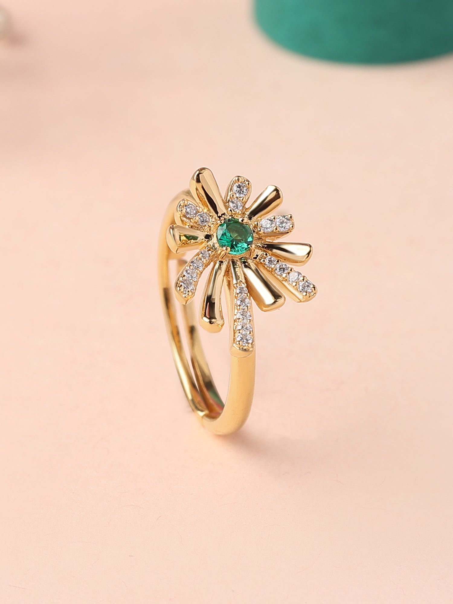 Flower Design Emerald Silver Ring for Women