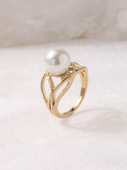 Pearl Gold Crossover Ring