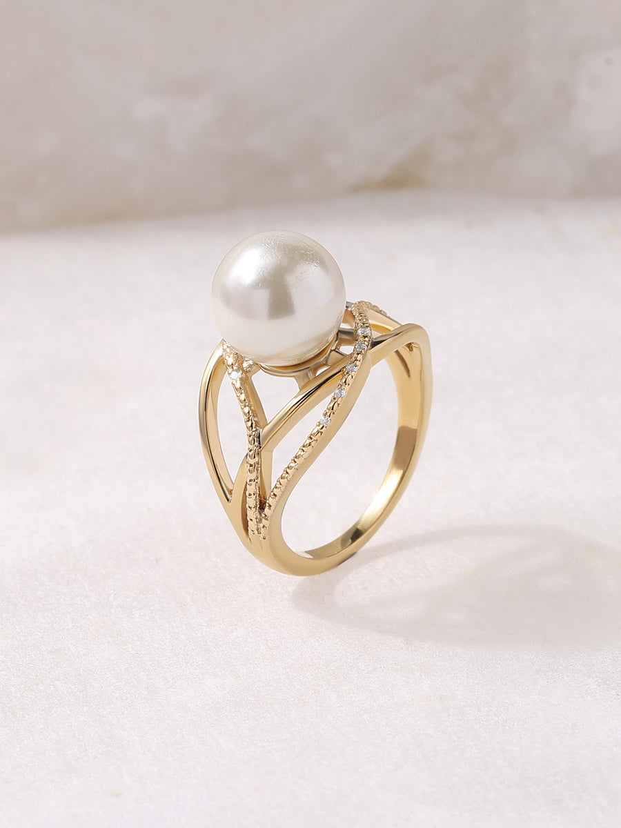 Pearl Gold Crossover Ring