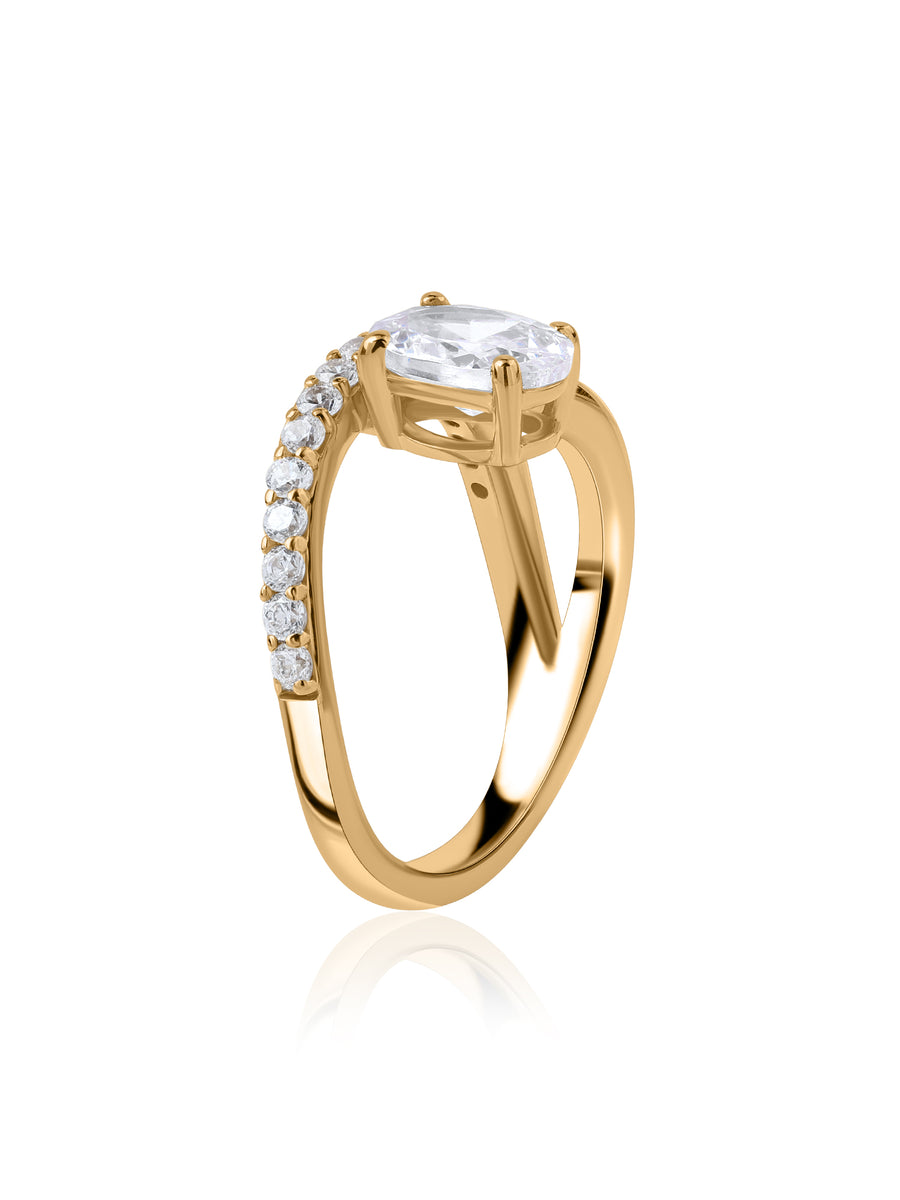 Gleaming Oval Solitaire Ring
