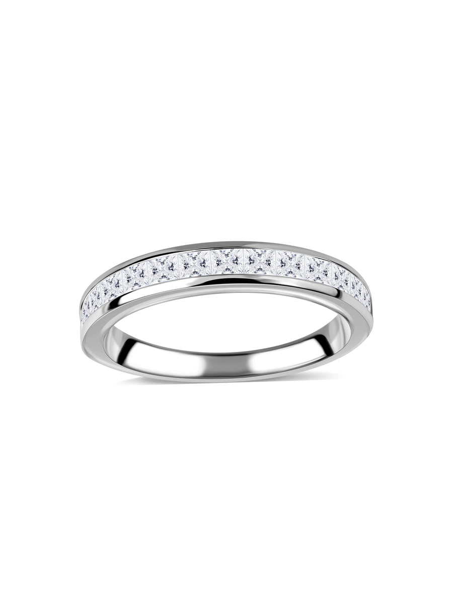 Lovely Diamond Wedding Band Ring