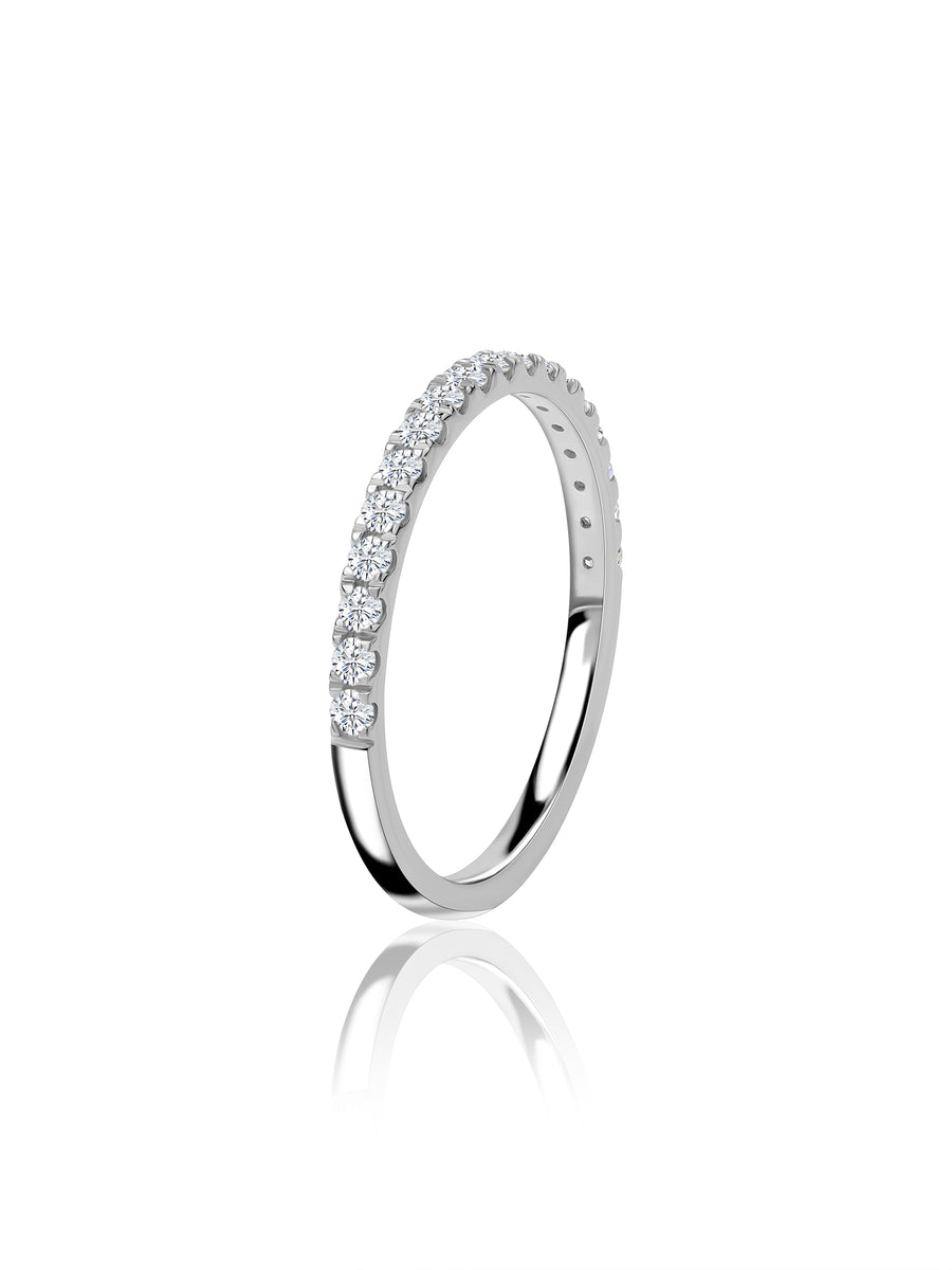 Classic Lab Diamond Engagement Band Ring