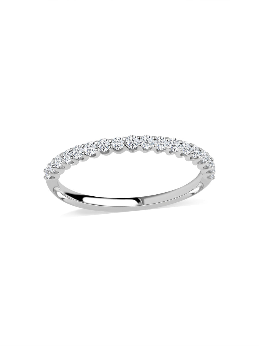 Elegant Wedding Band Ring