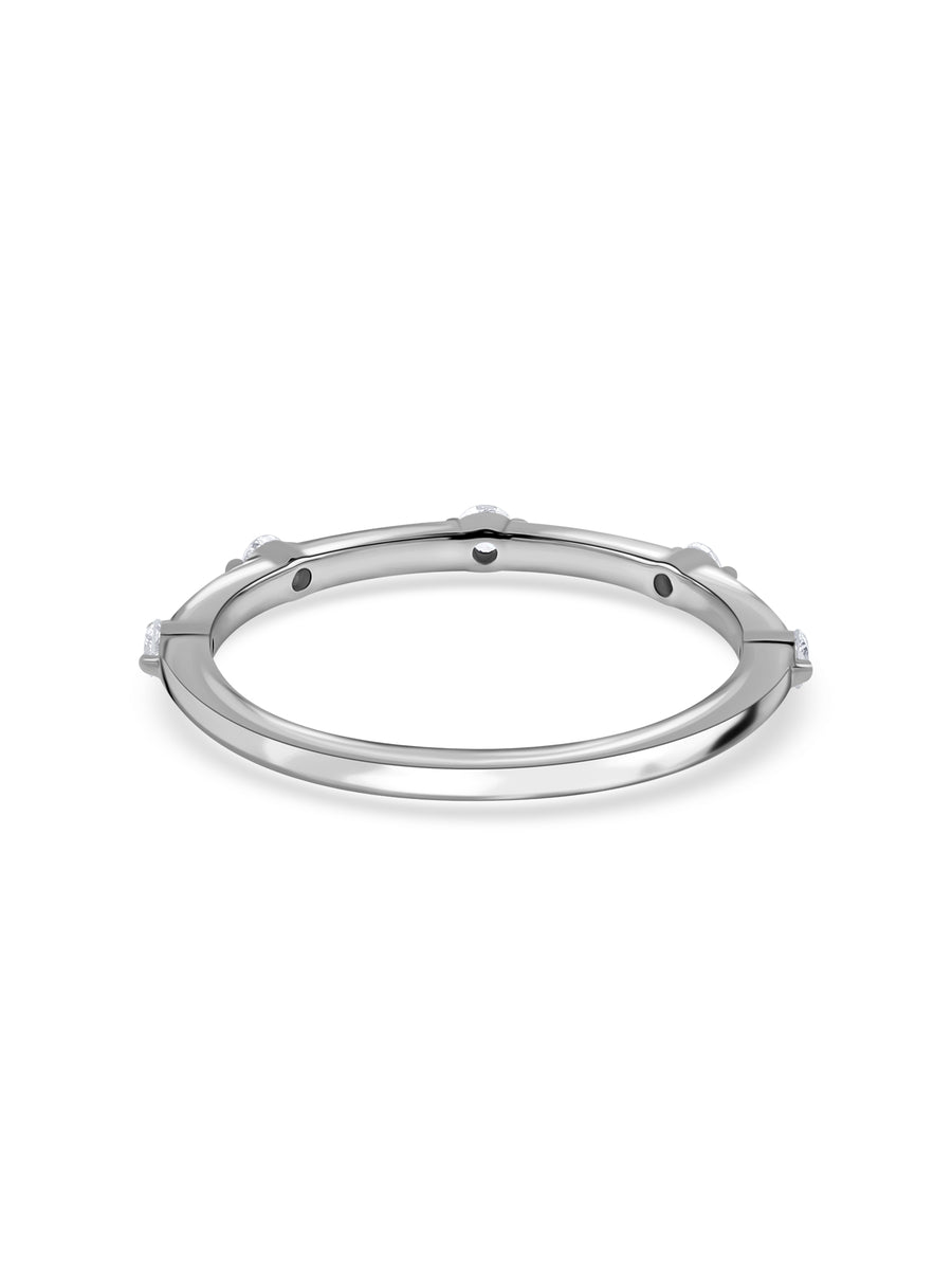 Starlit Spark Lab Grown Diamond Gold Ring