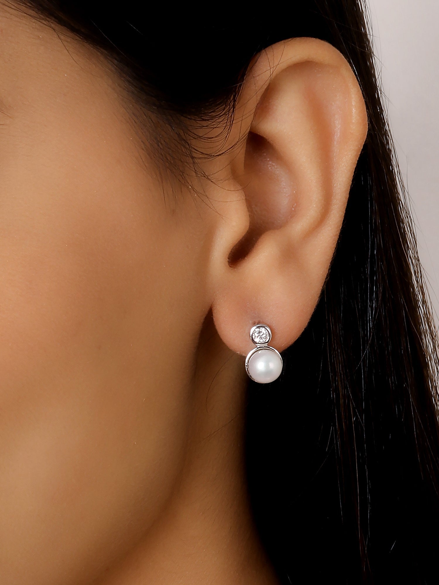PURE PEARL STUD EARRINGS-1