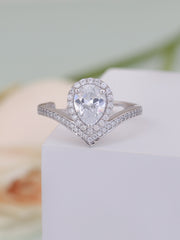 2.5 Carat American Diamond Tear Drop Silver Ring For Women