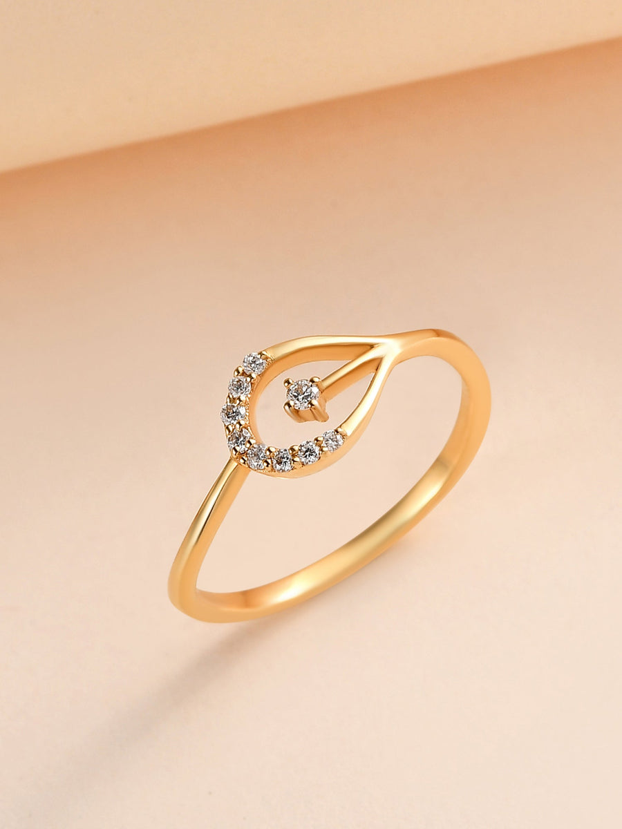 Sparkling lab grown diamond ring with 14k Gold